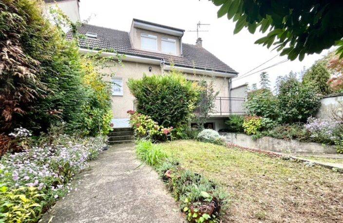 QUARTIER PAVILLIONNAIRE - MAISON FAMILIALE DE 4 CHAMBRES — photo 4