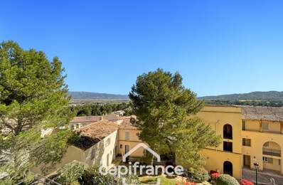 Domaine de Pont royal, BEL APPARTEMENT de 57 m2 1er étage avec ascenseur , terrasse vue dégagée, piscine en résidence — photo du bien