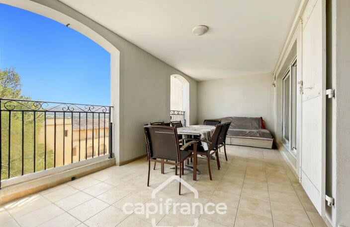 Domaine de Pont royal, BEL APPARTEMENT de 57 m2 1er étage avec ascenseur ,  deux chambres, terrasse vue dégagée, piscine en résidence — photo 4