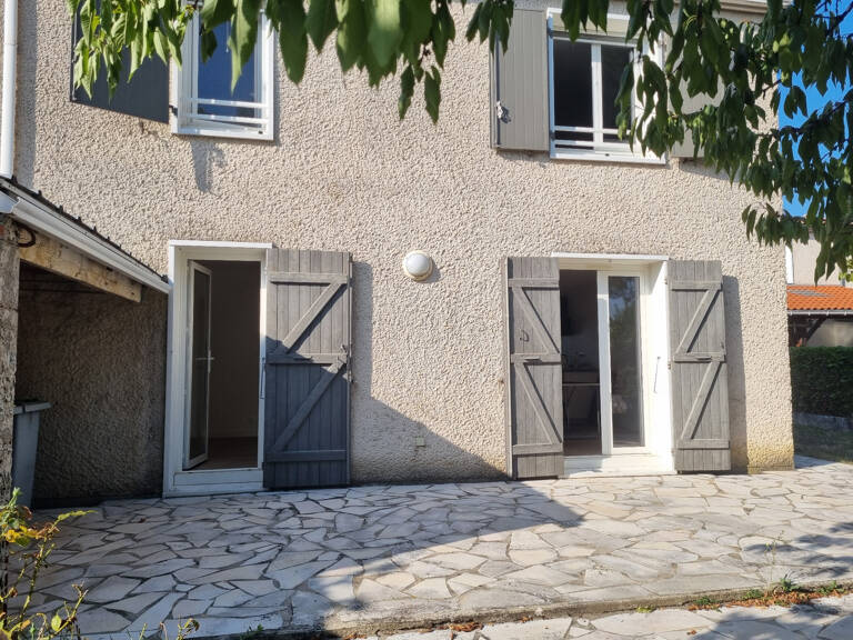 Coup de cœur à Bressols : maison contemporaine + sous-sol 63 m² — photo 1