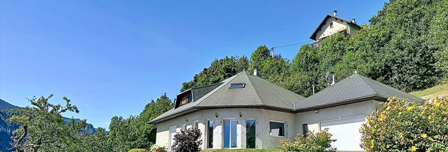 Maison 6 Pièces 208 m² à vendre à Engins (38360)