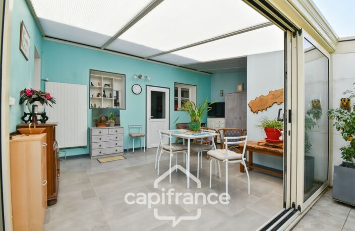 Maison à vendre de plain pied 5 pièces SAINT JEAN D'ANGELY (17) sur une parcelle de 1012m² — photo 4
