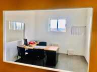Dpt Yvelines (78), à louer FRENEUSE BUREAUX - Plain pied — photo 2