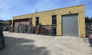 Local industriel  900 m² à vendre à Mouans-Sartoux (06370)