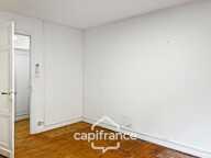 Bureaux de 180m2 avec sous-sol intégral en cœur de ville dans un bel immeuble en pierre — photo 4