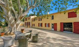 Maison 12 Pièces 345 m² à vendre à Velaux (13880)