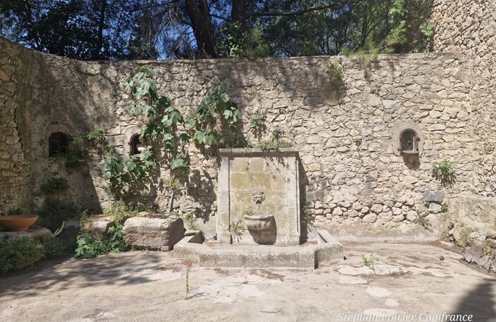 VELAUX – DOMAINE D'EXCEPTION DE 3,45 HECTARES AUX PORTES D'AIX-EN-PROVENCE — photo 4