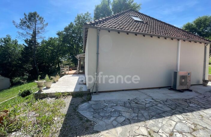 Maison de caractère avec piscine sur terrain arboré de 2452 m² JUGEALS NAZARETH (19) — photo 4