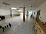 Dpt Gard (30), ALES à vendre idéal investisseur, local professionnel 434m² environ; — photo 2