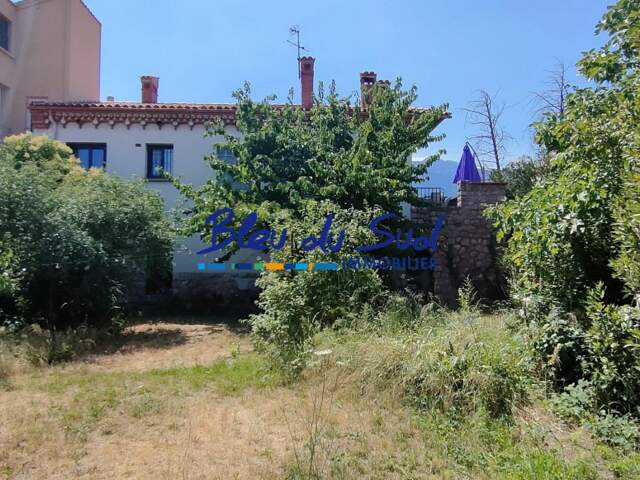 Belle maison bourgeoise de ville avec jardin — photo du bien