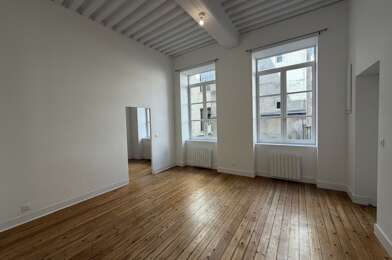 Appartement 2 pièces 890 €
