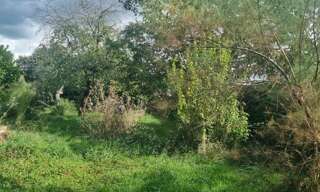Terrain  1328 m² à vendre à La Chapelle-de-Guinchay (71570)