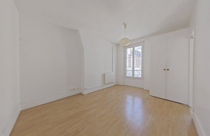 STUDIO - RUE DES BOULETS — photo 2