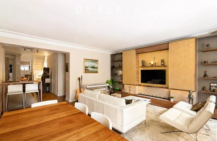 Paris V – Luxembourg / Henri IV : Appartement familial en duplex (5 pièces) — photo 2