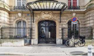 Bureau 15 Pièces 368 m² à vendre à Paris (75000)