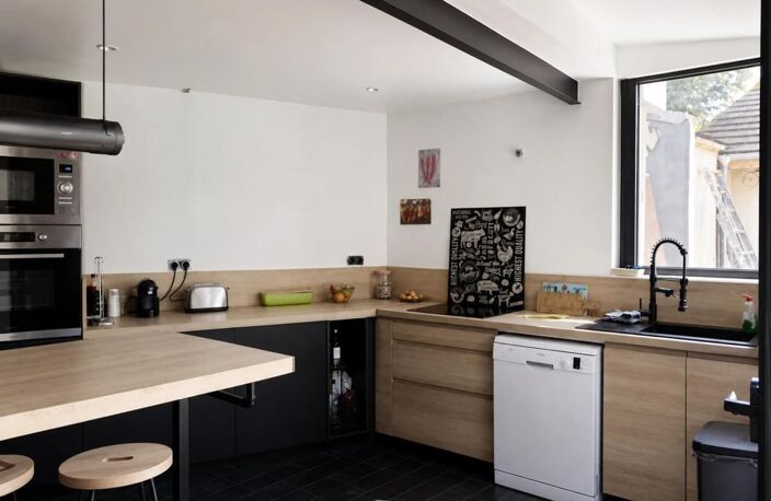 Maison de ville,  6 pièces , 160 m² à Brie-Comte-Robert — photo 3
