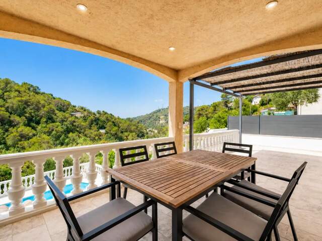 Maison de 5 pièces de 183 m² située à Drap — photo du bien