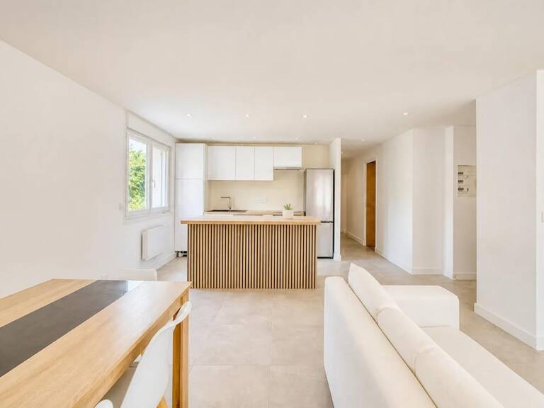 Appartement T3 de 62 m² situé à Royan — photo 1