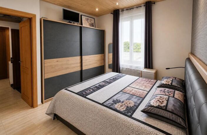 Maison de 6 pièces de 111 m² à Moulins-la-Marche — photo 5