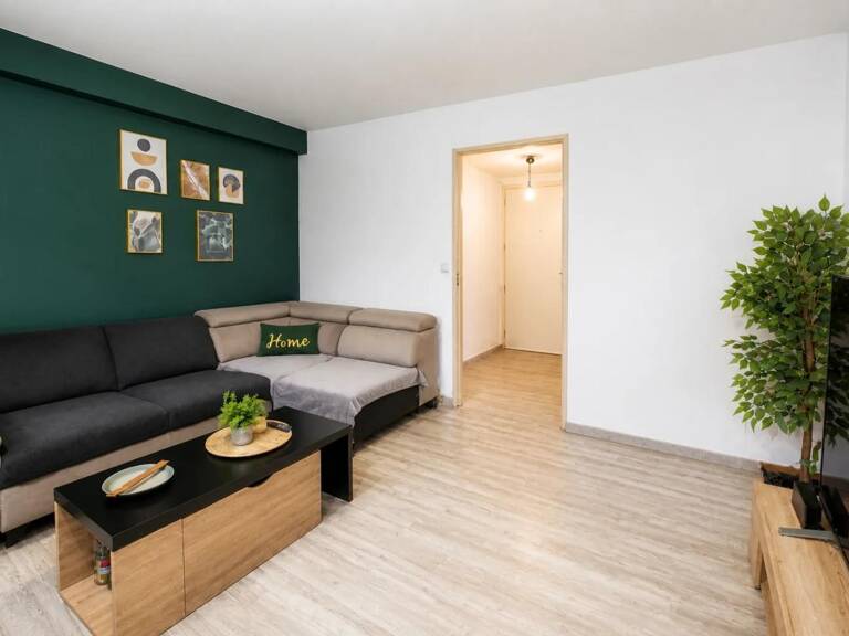 Appartement 2 pièces de 52 m² à Ris-Orangis — photo 1