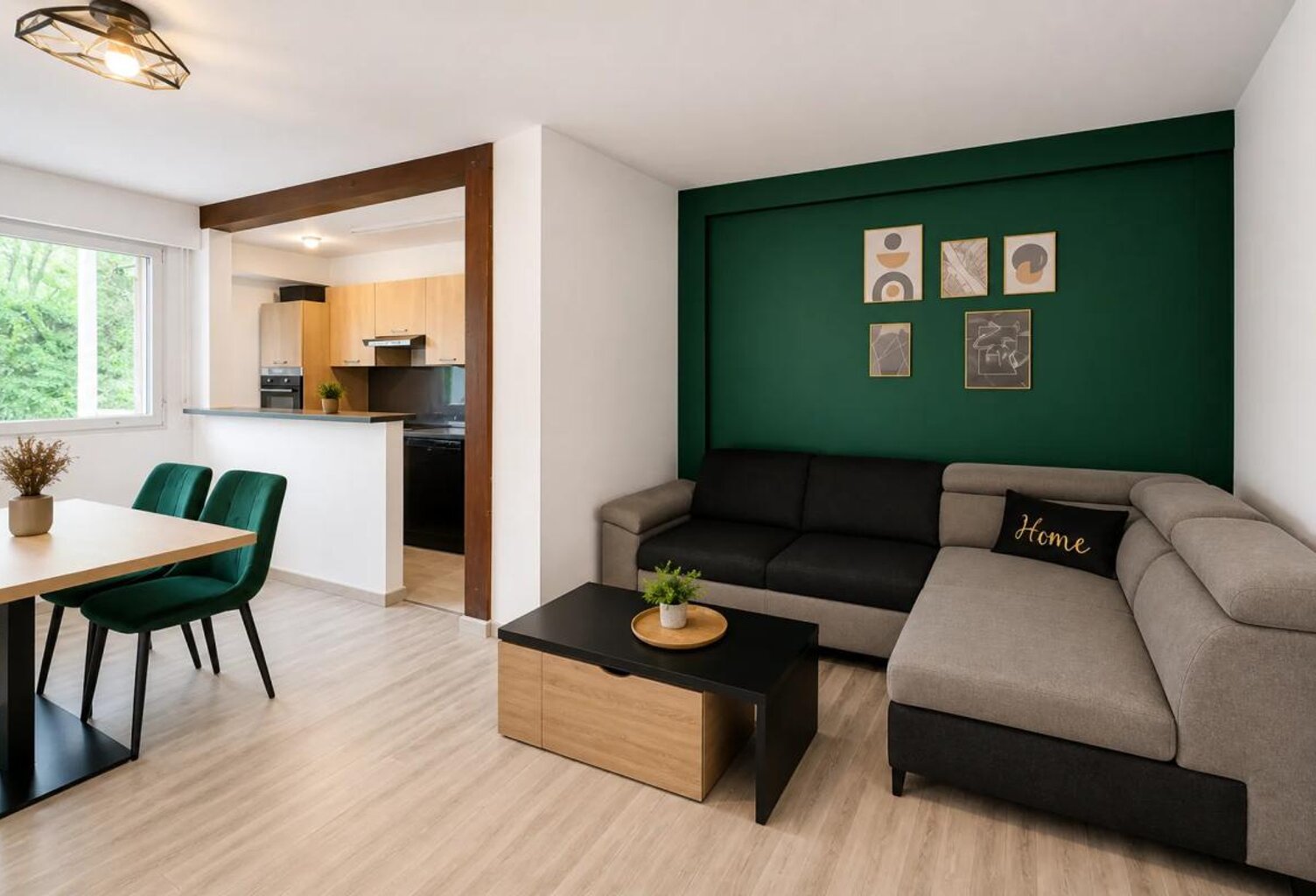 Appartement 2 pièces de 52 m² à Ris-Orangis — photo 1