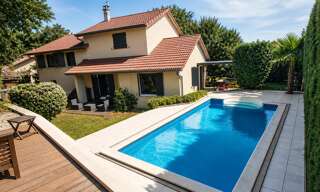 Maison 8 Pièces 170 m² à vendre à Saint-Laurent-de-Mure (69720)