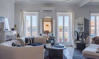 Appartement 5 Pièces 160 m² à louer à Marseille 6 (13006)