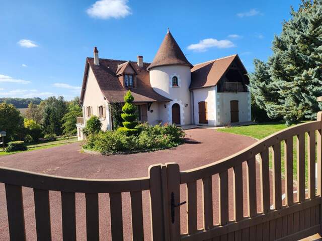 Maison Chambourg Sur Indre 7 pièce(s) 210 m2 — photo du bien