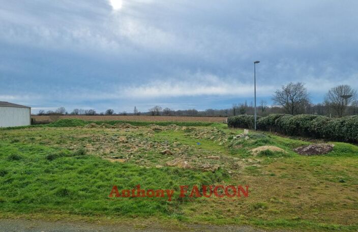 Terrain en zone artisanal Chateau Guibert 2176 m2 — photo 3