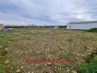 Terrain en zone artisanal Chateau Guibert 2176 m2 — photo 4
