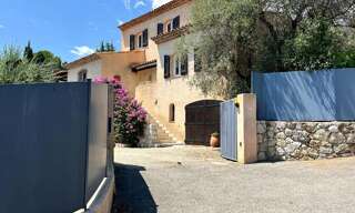 Maison 5 Pièces 198 m² à vendre à Peymeinade (06530)