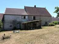 Ancien corps de ferme à fort potentiel avec dépendances — photo 2