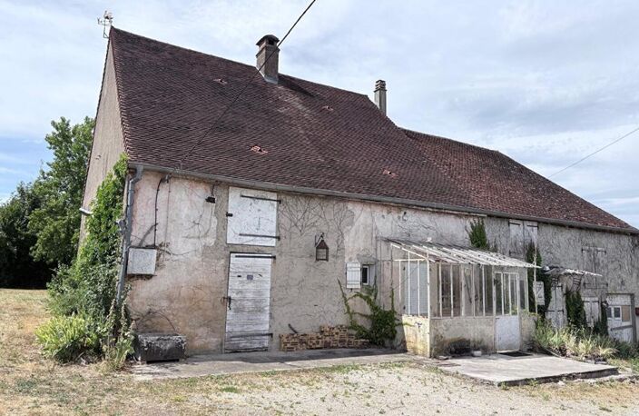 Ancien corps de ferme à fort potentiel avec dépendances — photo 4
