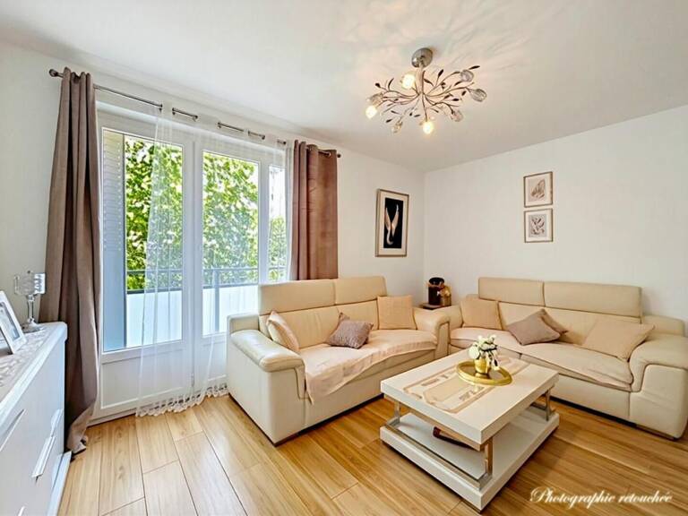 CLERMONT-FERRAND - Appartement T5 de 88 m² avec parking et cave — photo 1