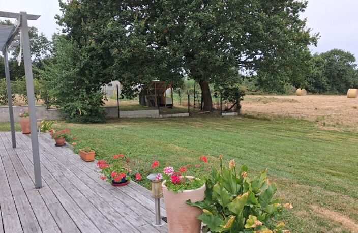 Maison au calme dans hameau proche centre de Saint Molf — photo 2