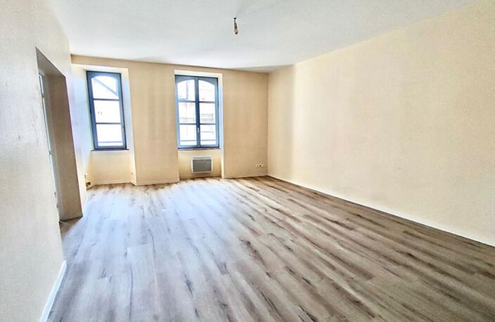 Appartement centre Ancenis Saint Gereon 5 pièce(s) 120.5 m2 — photo 2