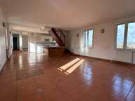 14100 Lisieux  Appartement Duplex 6 pièces 132 000 Euros — photo 2