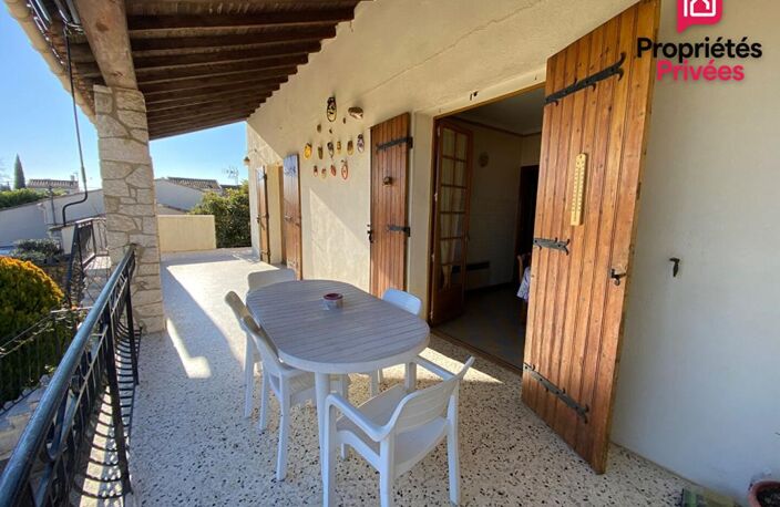 Charmante villa avec piscine au coeur de  Grans — photo 2