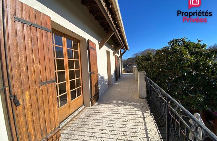 Charmante villa avec piscine au coeur de  Grans — photo 4
