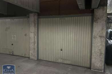 Garage  96 €