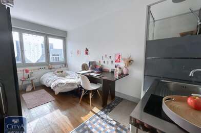 Appartement 1 pièces 302 €