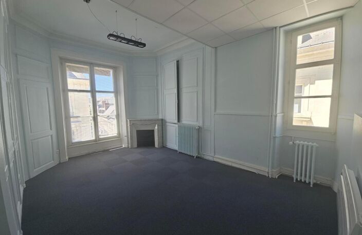 Location bureau  264 m² à Tours (37000) — photo 5
