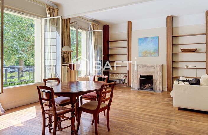 AUTEUIL - IMMEUBLE DE STANDING - BEAU POTENTIEL — photo 2