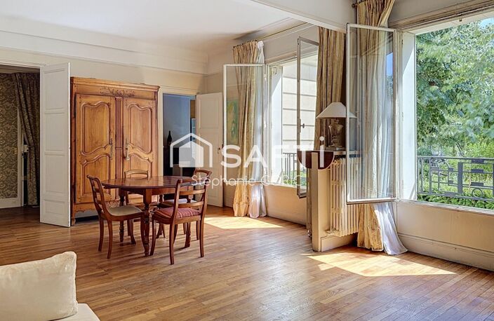 AUTEUIL - IMMEUBLE DE STANDING - BEAU POTENTIEL — photo 3