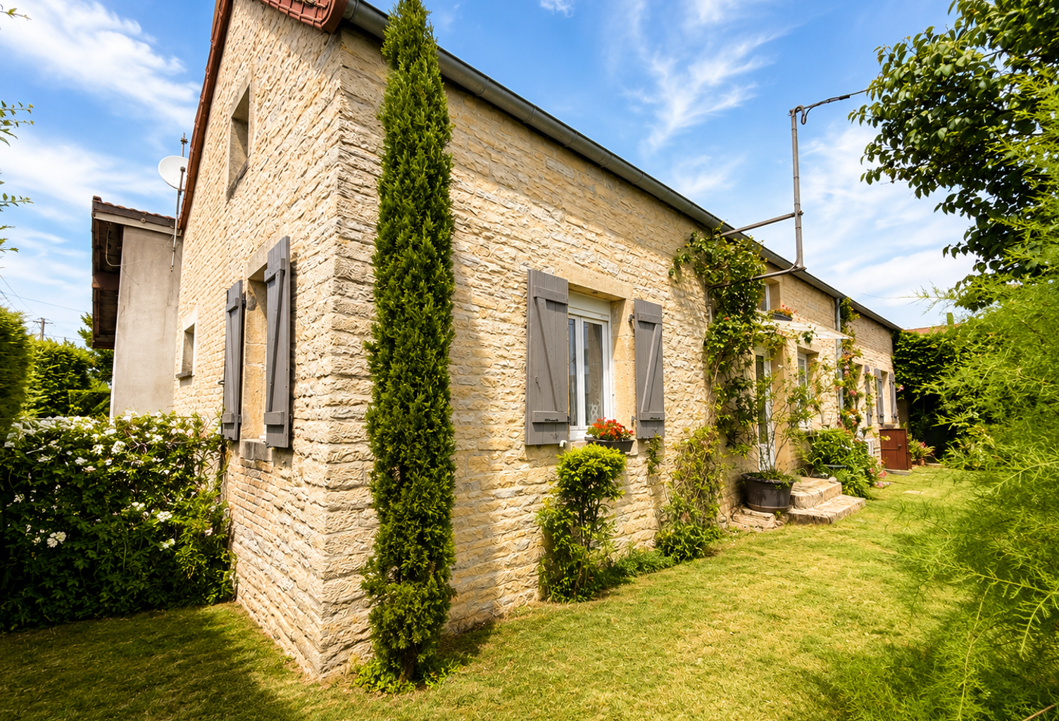 ACHAT - MAISON T6 - 21110 LONGECOURT EN PLAINE - 4 CHAMBRES — photo 1