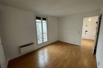 Appartement 1 pièces 810 €