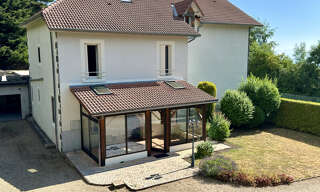Maison 6 Pièces 182 m² à louer à Orcines (63870)