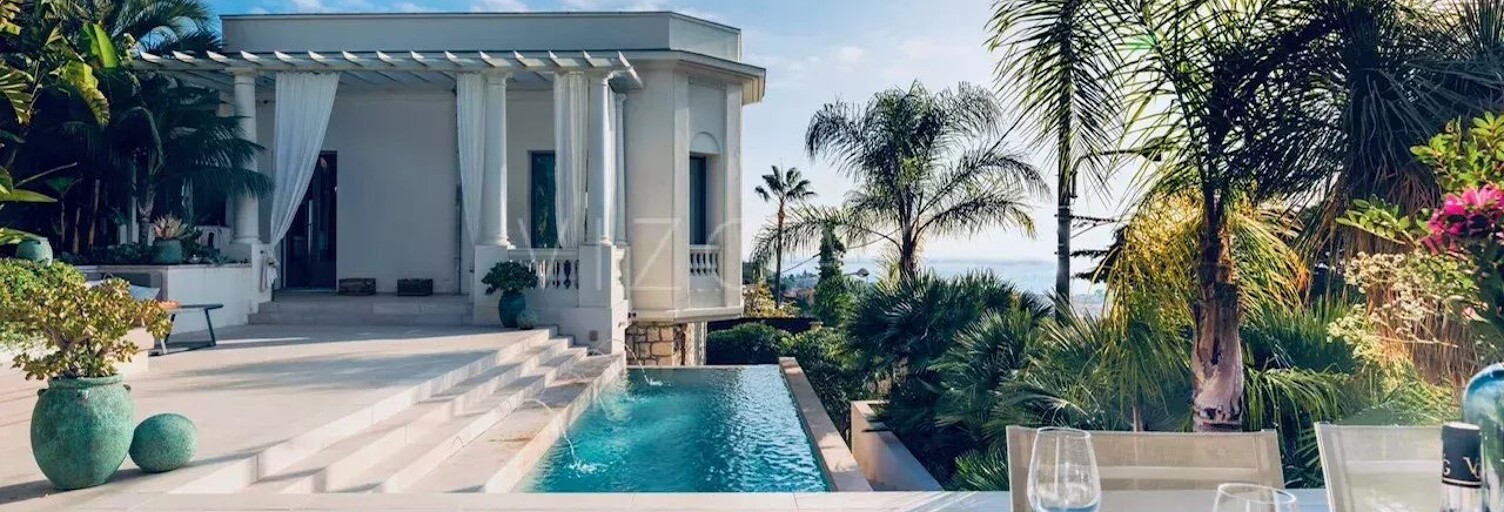 Maison 7 Pièces 253 m² à louer à Nice (06300)