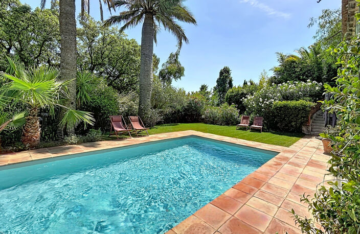 CANNES CROIX-DES-GARDES. SUPERBE APPARTEMENT BOURGEOIS AVEC — photo 4