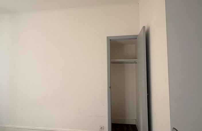 Type 3 - Marseille 8e — photo 3